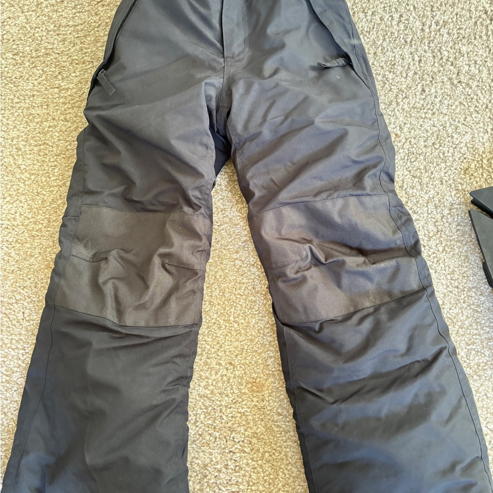 686 Kid snowboard pants